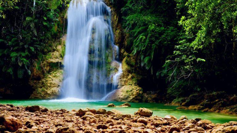 27 Waterfalls Tour